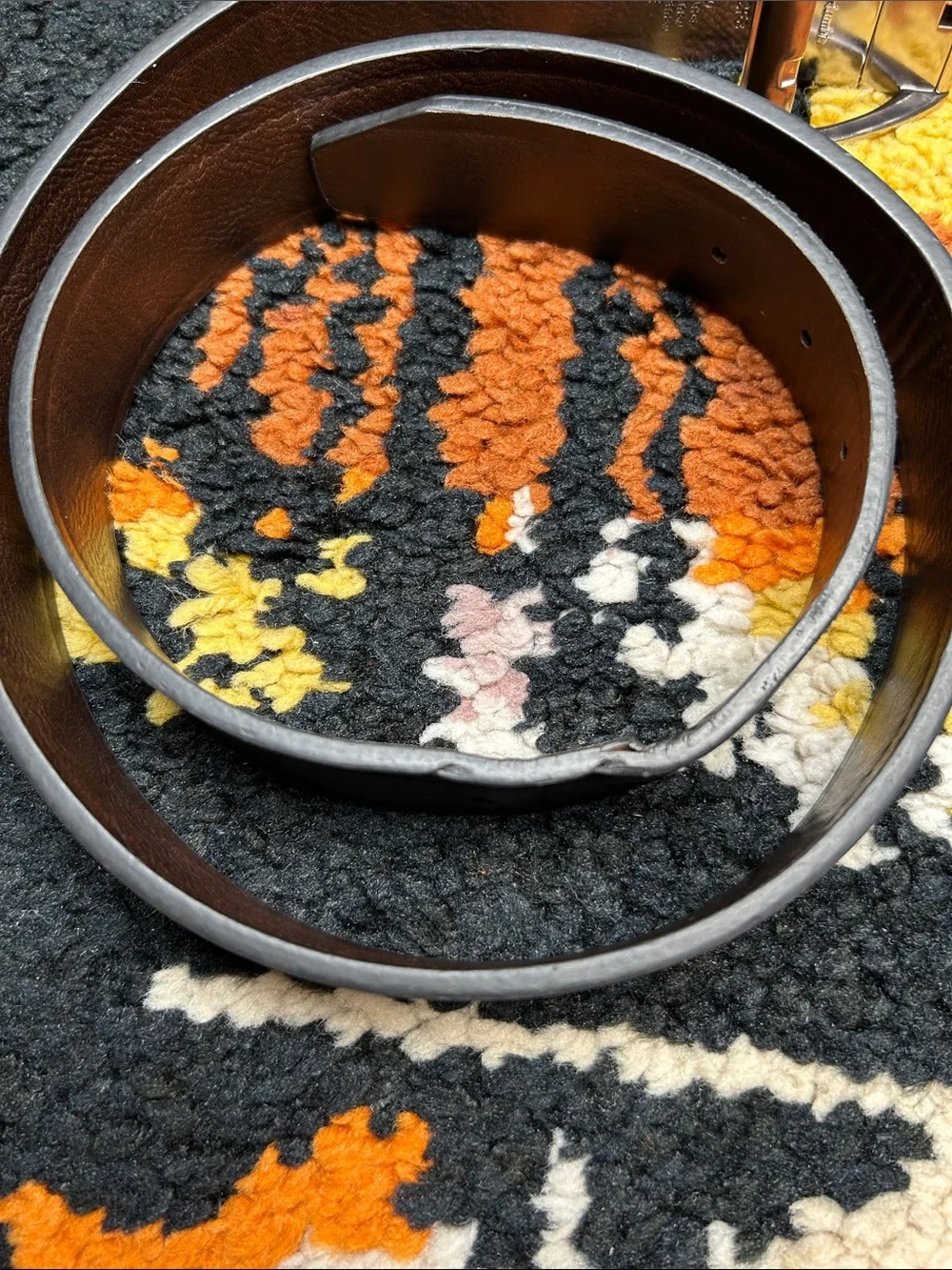 COLUMBIA, reversible leather belt!!